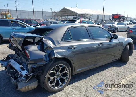 2015 Chrysler 300 300S из США, поврежденный, VIN 2C3CCABGXFH894103